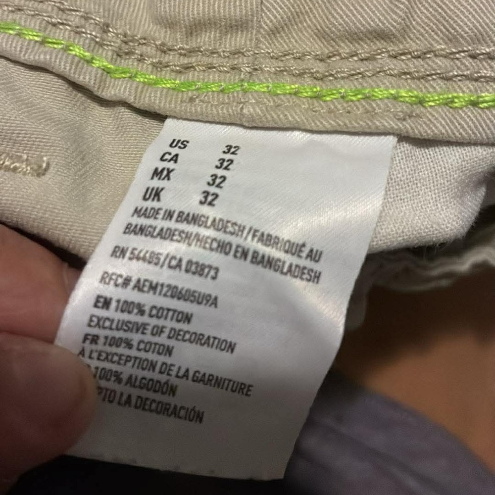 American Eagle Outfitters Men’s Light Beige Cargo Shorts - Picture 4 of 4